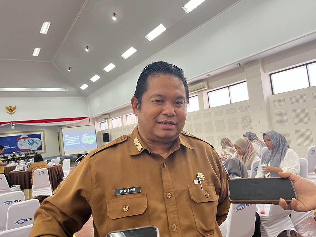 dr Lalu Hamzi Fikri. (YUYUN/LOMBOK)