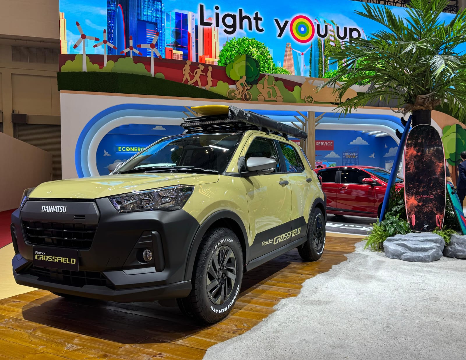 BERKELAS: Inilah Daihatsu Rocky Crossfield yang ditampilkan dalam GIIAS, kemarin.(DAIHATSU FOR LOMBOK POST)
