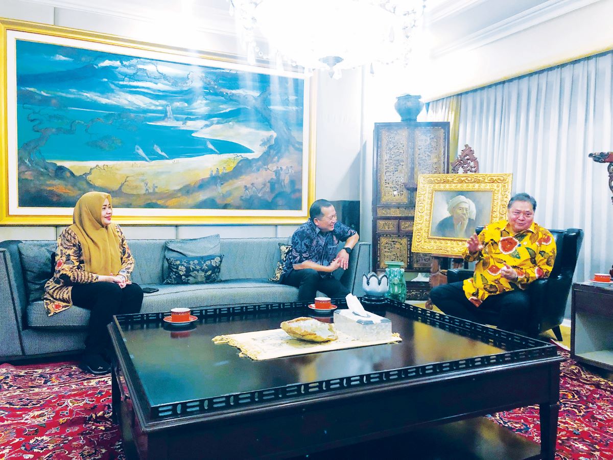 KOMUNIKASI POLITIK: Iqbal-Dinda bertemu Ketum Golkar Airlangga Hartarto, Selasa Malam (30/7) lalu di Jakarta