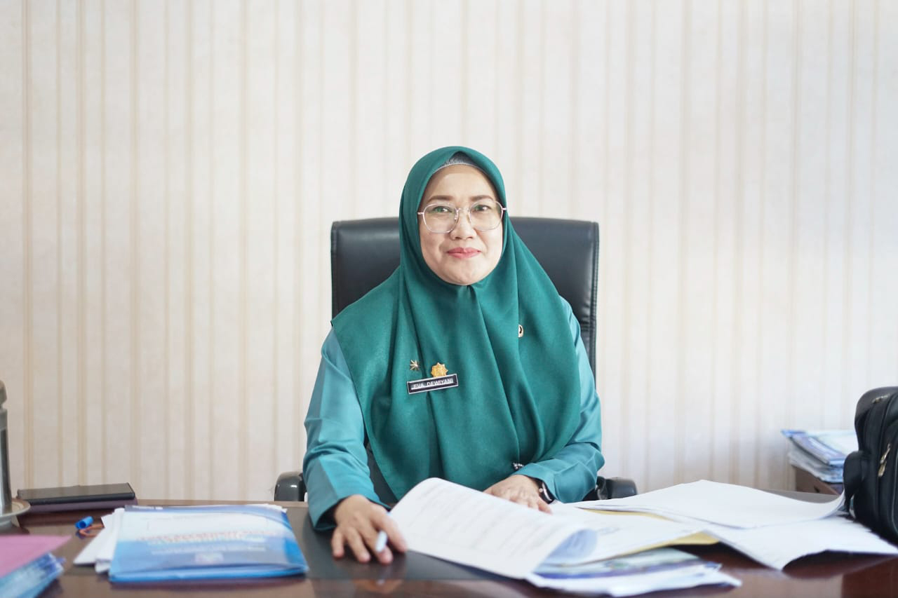 Hj. Eva Dewiyani
