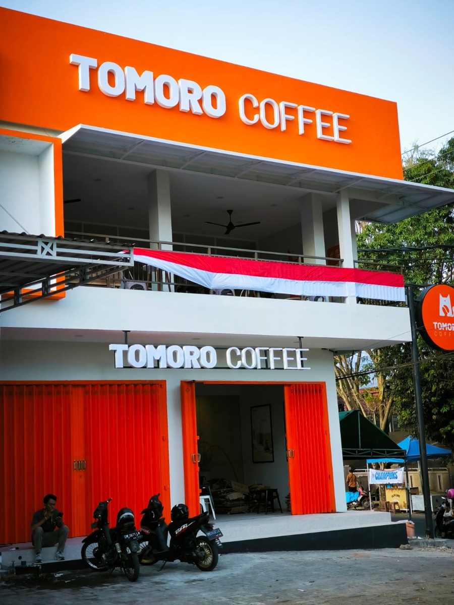 OUTLET BARU: Bangunan outlet baru Tomoro Coffee yang akan mulai dibuka Sabtu 17 Agustus mendatang, di Selong, Lombok Timur.