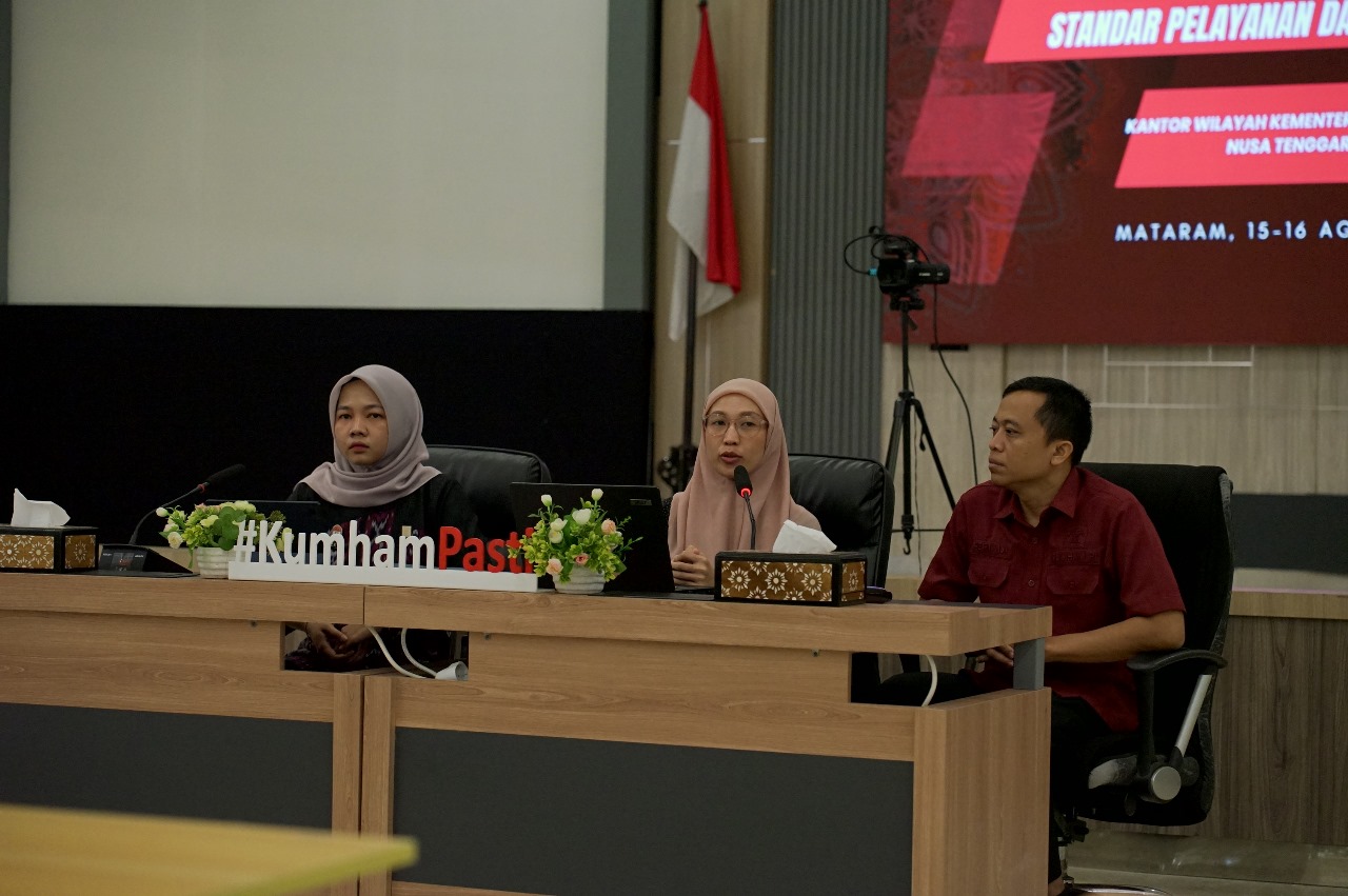 EVALUASI LAYANAN: Kanwil Kemenkumham NTB berupaya meningkatkan kualitas dan inovasi pelayanan publik secara berkala sesuai dengan kebutuhan dan harapan masyarakat.