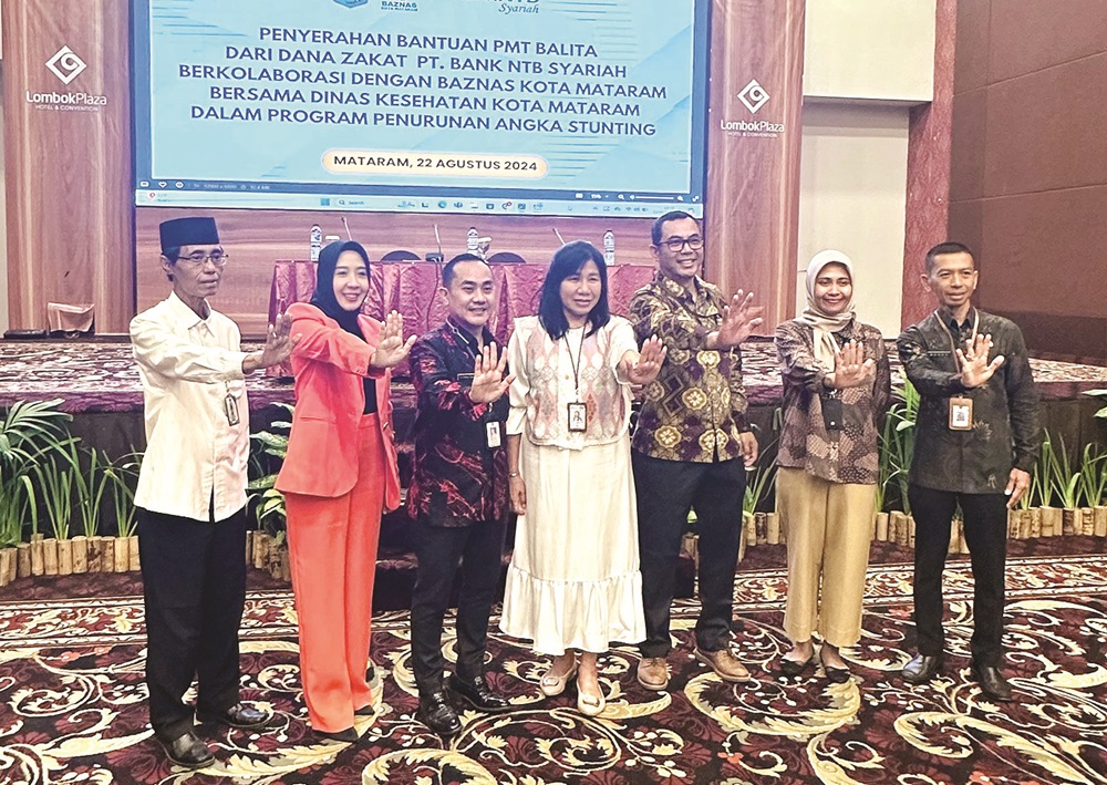 ZAD/LOMBOK POST  STOP KASUS: Komitmen Dikes bersama Bank NTB Syariah dan Baznas cegah kasus stunting, kemarin (22/8).