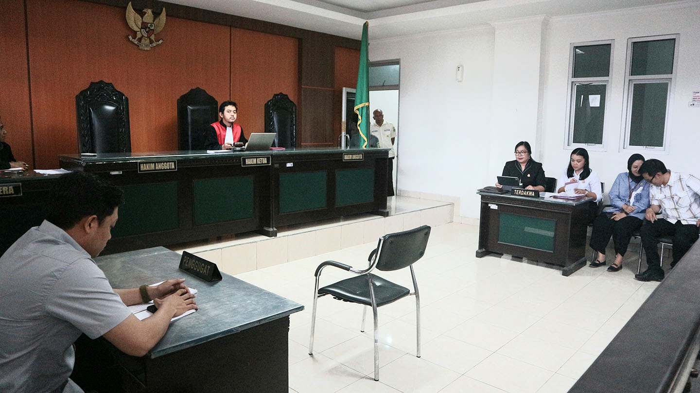 Sidang praperadilan atas penetapan tersangka PPK Proyek Jalan Gunung Tunak Lombok Tengah di PN Praya, Selasa (3/9).