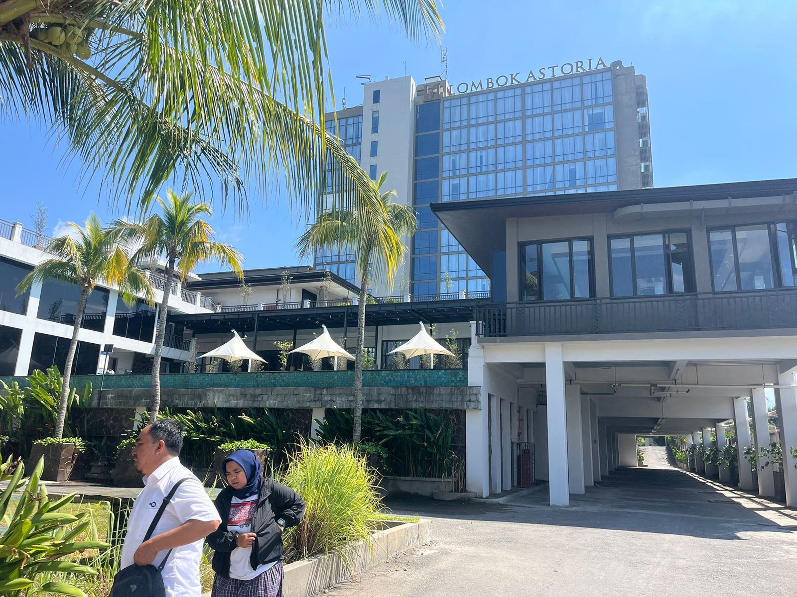 Lombok Astoria Hotel menjadi satu dari sekian banyak pilihan bagi wisatawan, untuk menginap selama menyaksikan langsung balap MotoGP Mandalika, yang digelar 27-29 September mendatang.