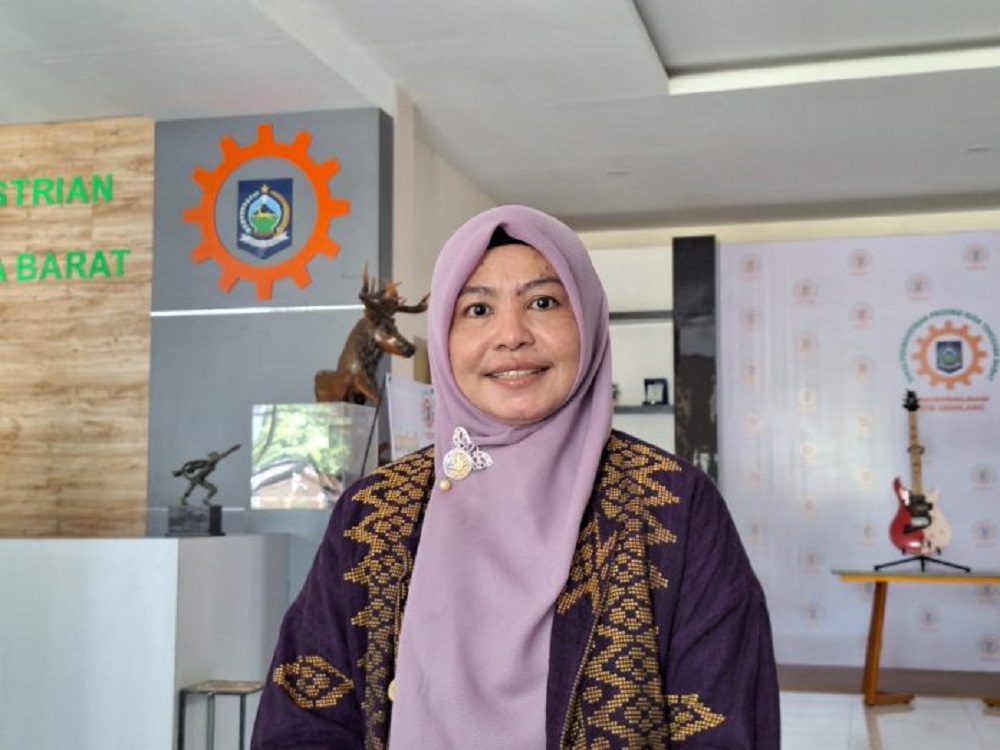 Hj Nuryanti, SE. ME.