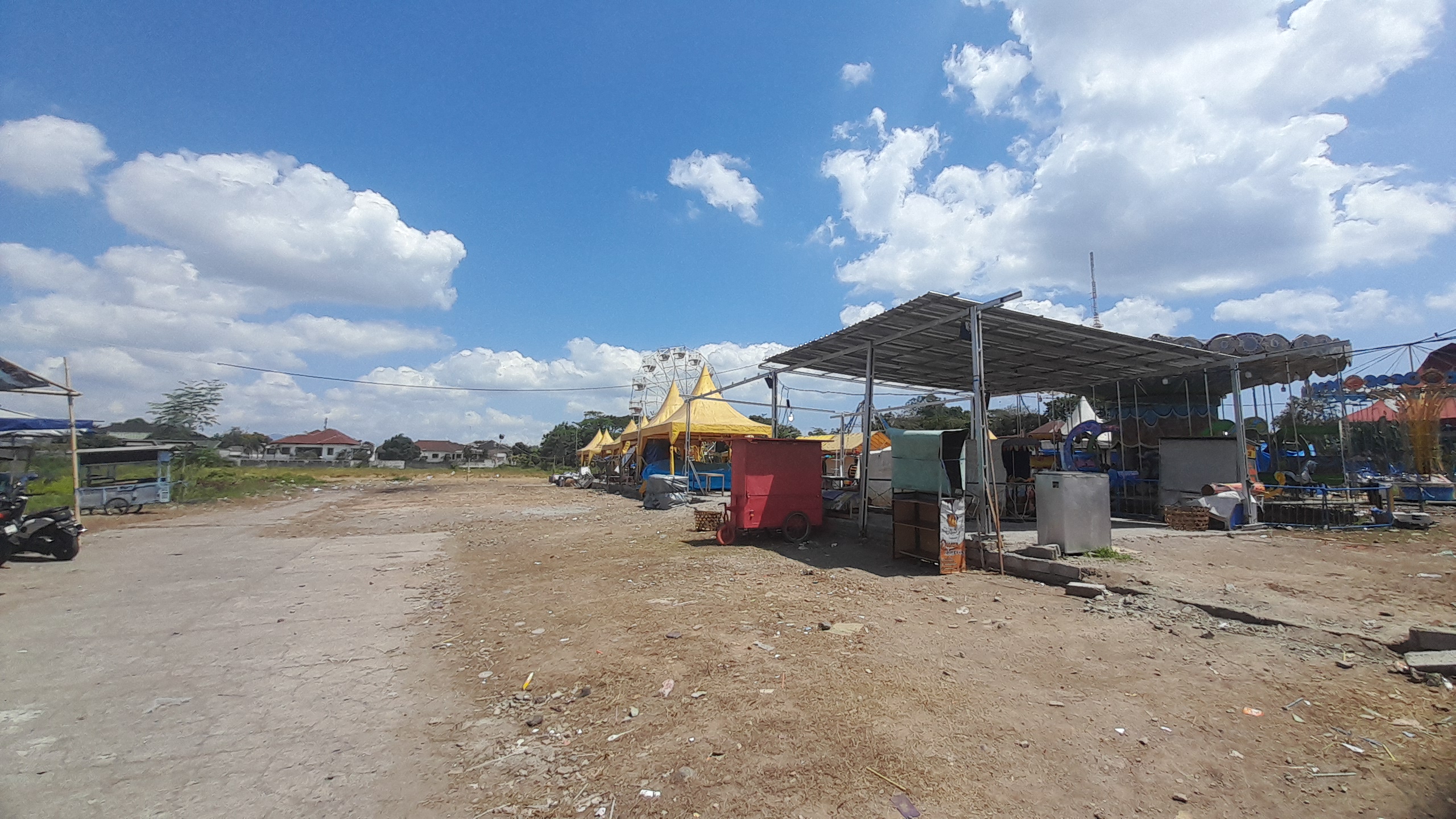 SEDANG DIUSUT: Lahan milik Pemprov NTB yang akan dikelola PT Lombok Plaza untuk pembangunan NTB Convention Center (NCC) batal terealisasi.