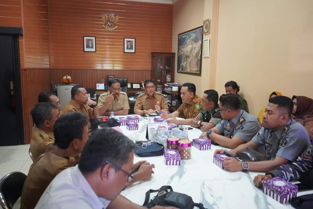 RAKOR: Sejumlah pejabat mengikuti Rakor persiapan Sail to Indonesia di Sumbawa, Kamis (12/9).