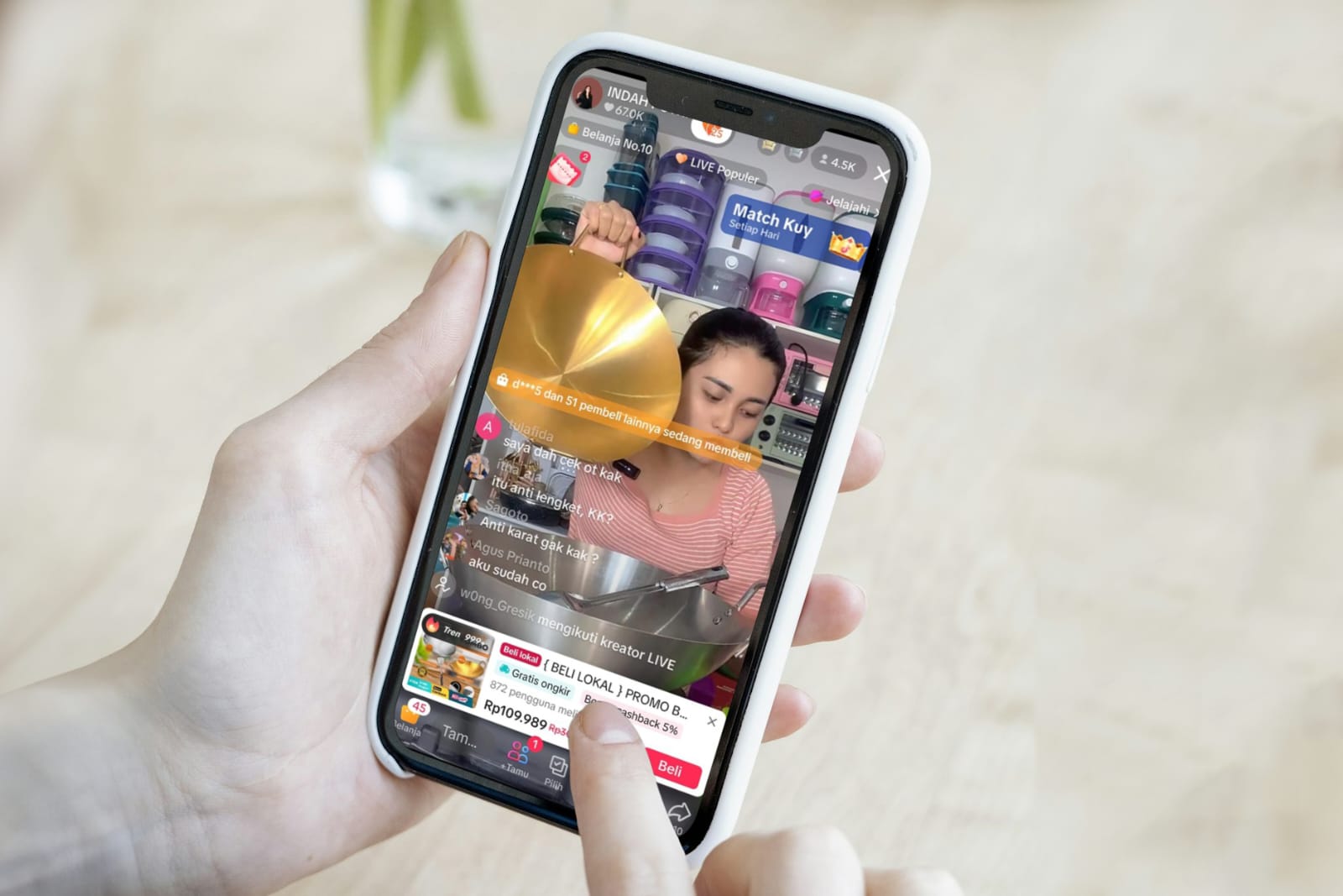 PANEN CUAN: Keberhasilan Indah sebagai kreator affiliate di TikTok telah memberikan dampak yang signifikan, tidak hanya bagi dirinya sendiri, tetapi juga bagi banyak orang di sekitarnya.