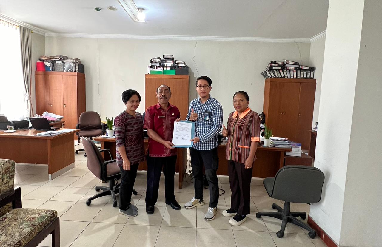 Bupati Manggarai Herybertus Geradus Laju Nabit menerbitkan keputusan peresmian dokumen penlok untuk Wellpad J, akses jalan menuju Wellpad J dan G, serta penyesuaian tikungan akses jalan existing.
