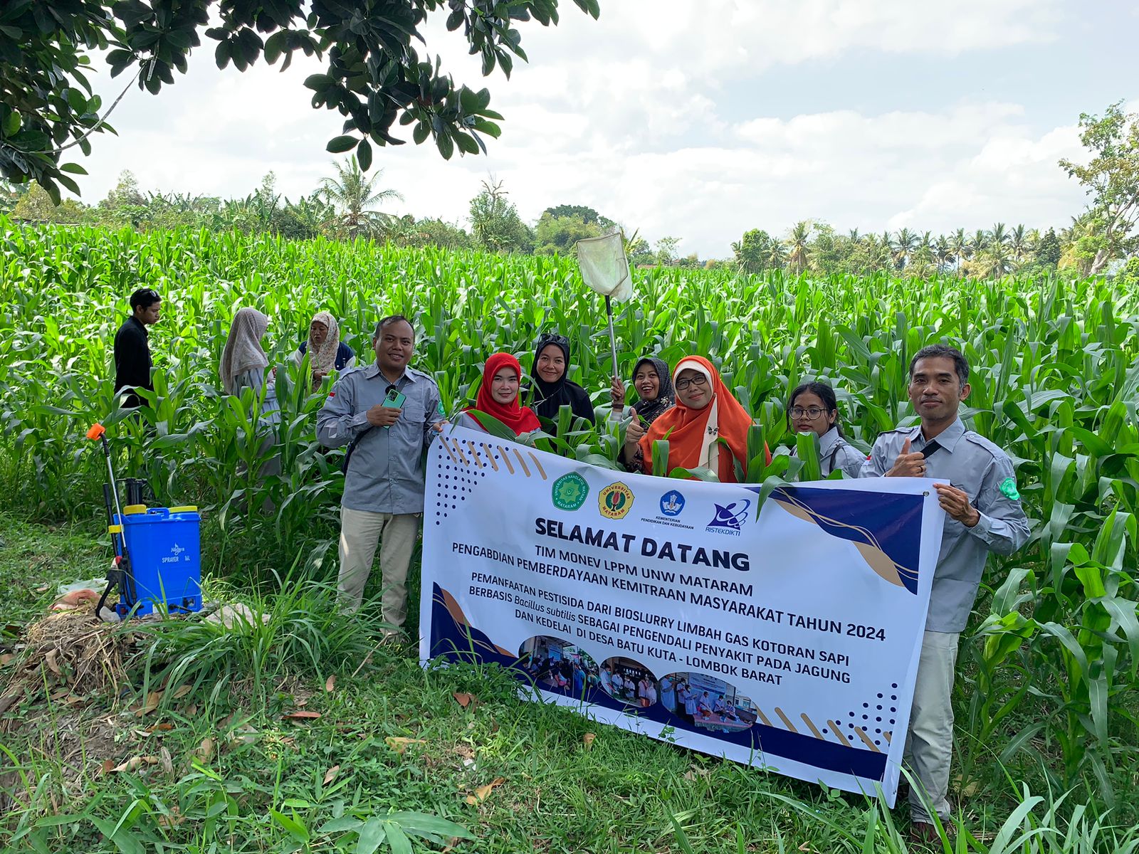 INOVATIF: Tim PKM UNW Mataram dan Unram berhasil membuat alternatif solusi penyakit tanaman dengan menciptakan pestisida bioslurry yang berasal dari limbah gas kotoran sapi.