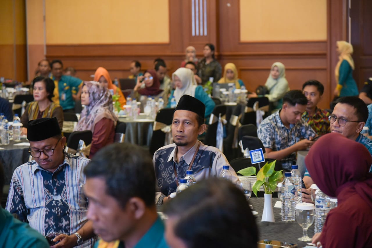 ATASI BLANK SPOT: Tim percepatan dan perluasan digitalisasi daerah Provinsi NTB mengikuti high level meeting, belum lama ini