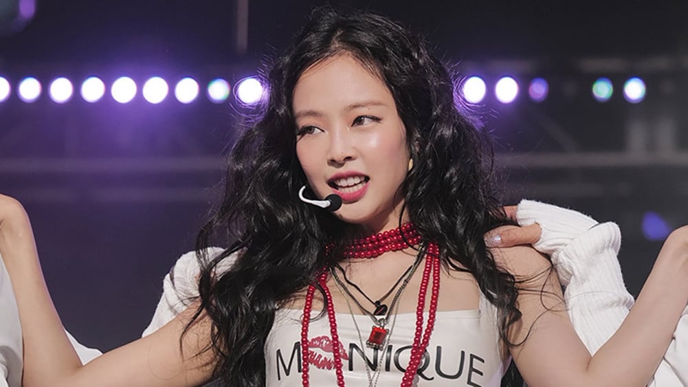 Penampilan Jennie BLACKPINK di acara M Countdown.
