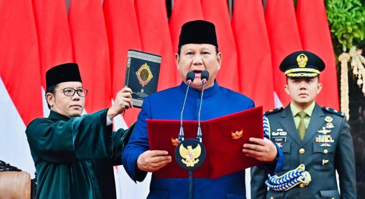 Presiden Prabowo Subianto saat melakukan Pengucapan Sumpah sebagai Presiden RI di Gedung Nusantara MPR/DPR/DPD, Jakarta, pada Minggu (20/10/24) Foto: BPMI Setpres/Laily Rachev