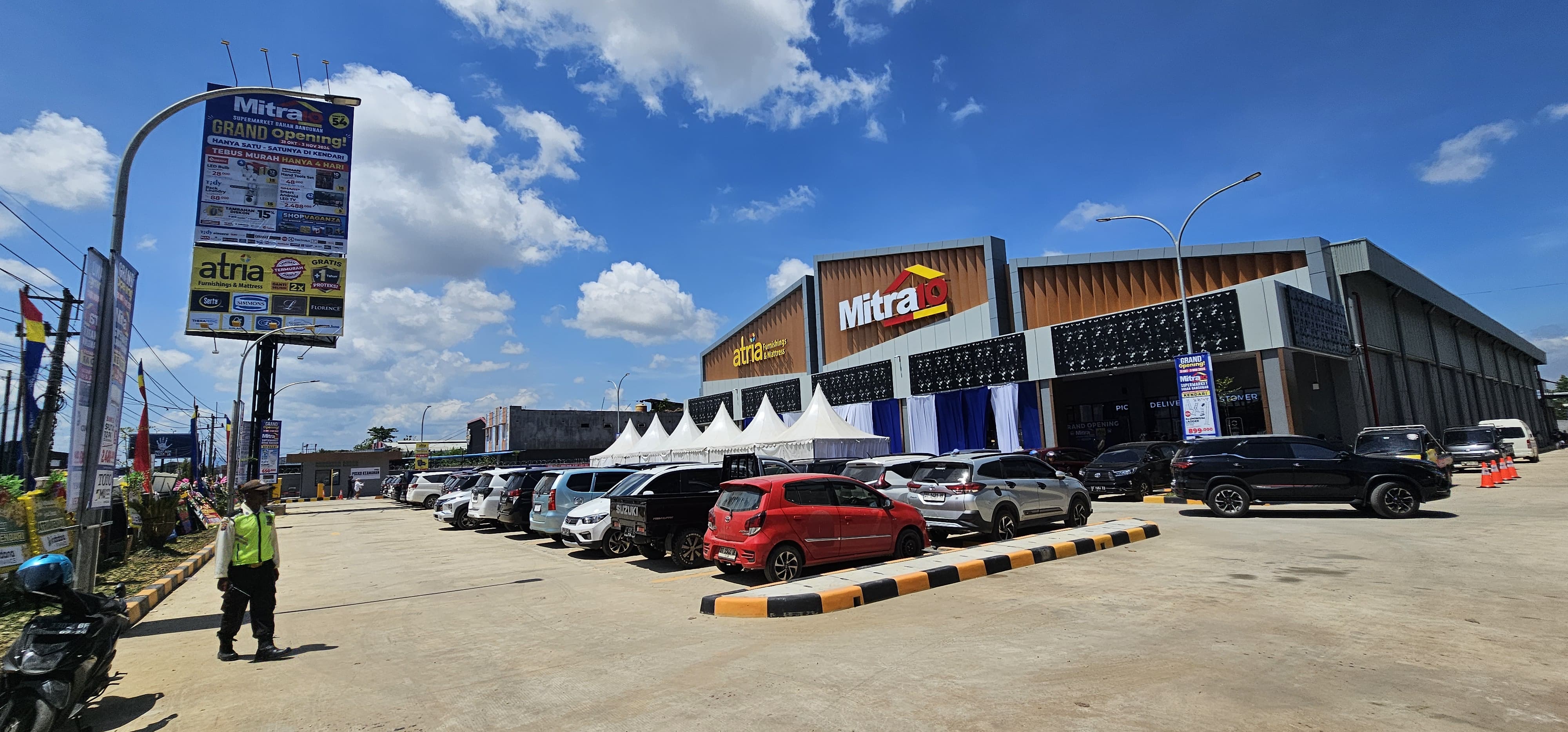 Mitra 10 dan Atria kini hadir di Kendari