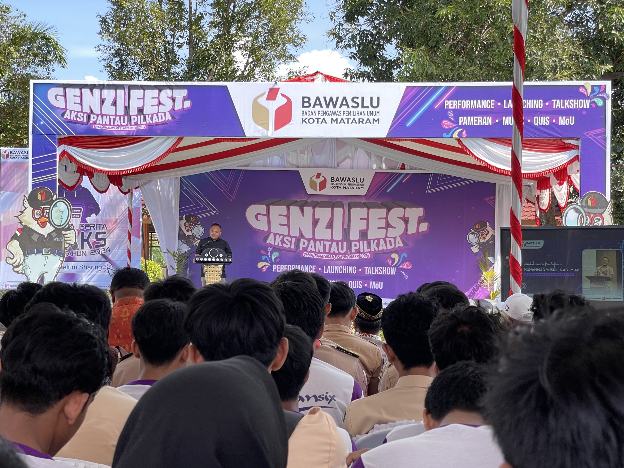 KREATIF: Acara Gen Z Fest: Aksi Pantau Pilkada yang diadakan di SMA 6 Mataram, Sabtu (2/11).