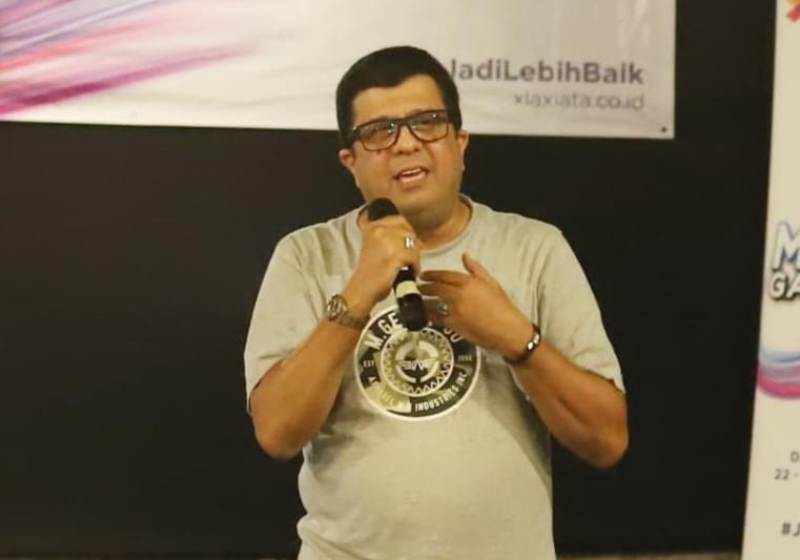 Chief Corporate Affiars XL Axiata Marwan O Baasir