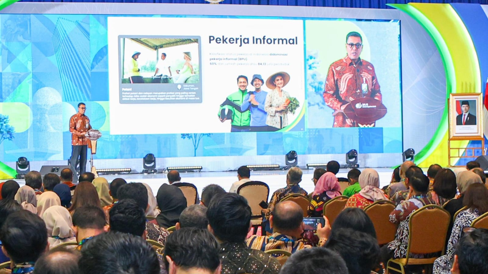 Direktur Utama BPJS Ketenagakerjaan Anggoro Eko Cahyo memaparkan terkai perlunya pekerja informal dilindungi pada Social Security Summit 2024 diJakarta, beberapa hari lalu. BPJamsostek For Lombok Post