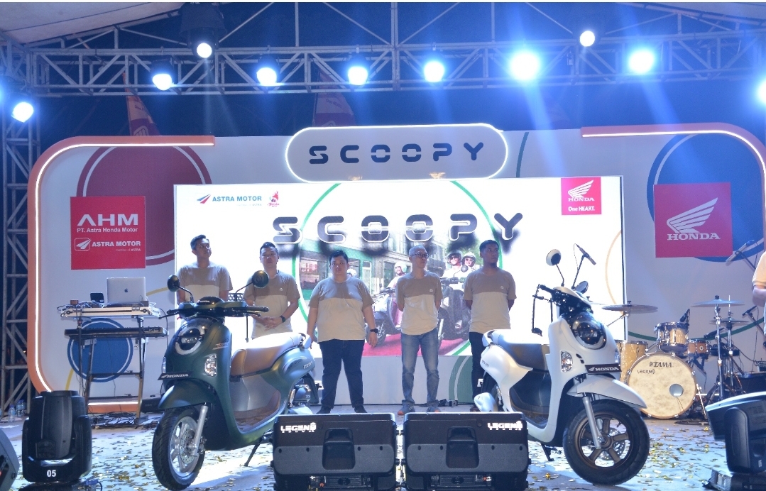MERIAH: Suasana regional public launching New Honda Scoopy di LEM, Sabtu lalu (14/12).