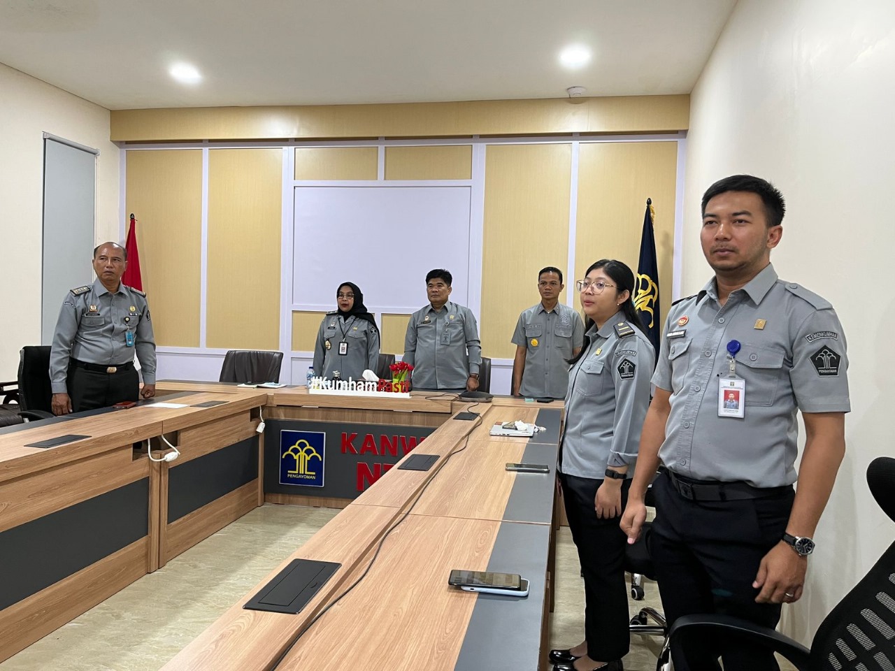 Perwakilan Kanwil Kemenkum NTB mengikuti Pencanangan Zona Integritas tahun 2025 Kemenkum RI pada Selasa (7/1) secara daring.