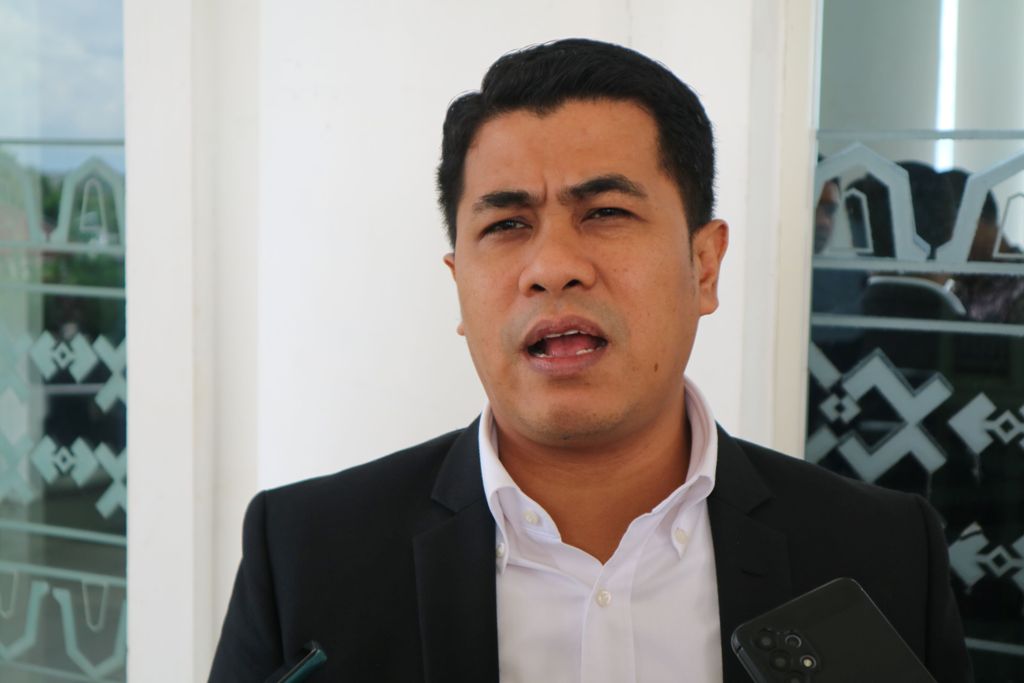 Bambang Supratomo