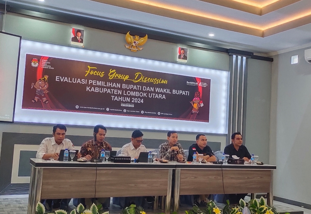 MINTA MASUKAN: KPU Lombok Utara menyelenggarakan FGD evaluasi pemilihan Bupati dan Wakil Bupati serentak