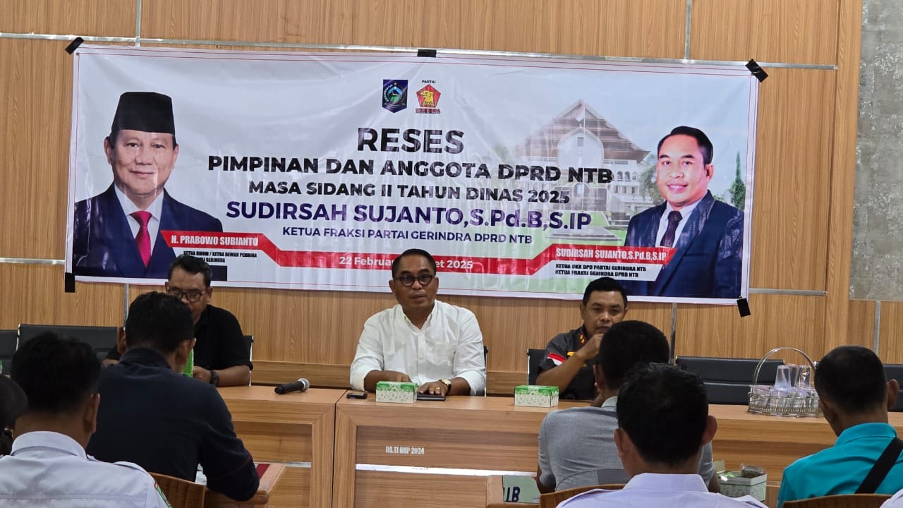 RESES: Anggota DPRD NTB dari fraksi partai Gerindra Sudirsah Sujanto melakukan kegiatan reses di Lombok Utara, Selasa (25/2).