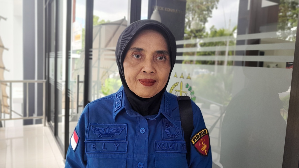 Ely Rahmawati
