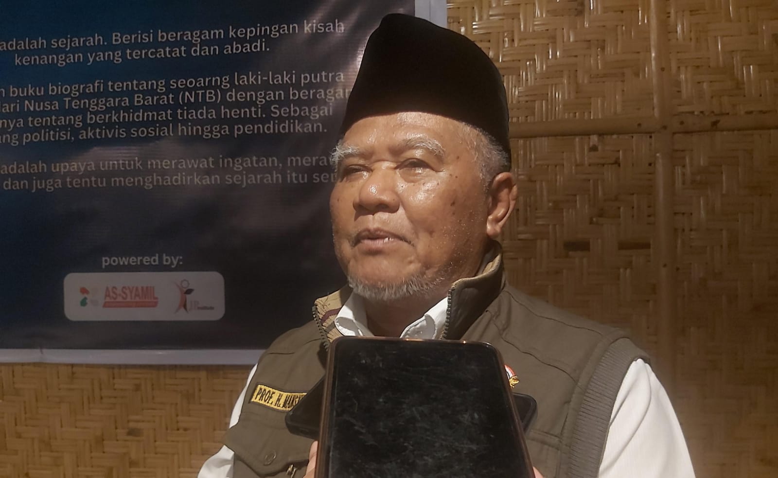Tokoh NTB Prof Mansur Ma