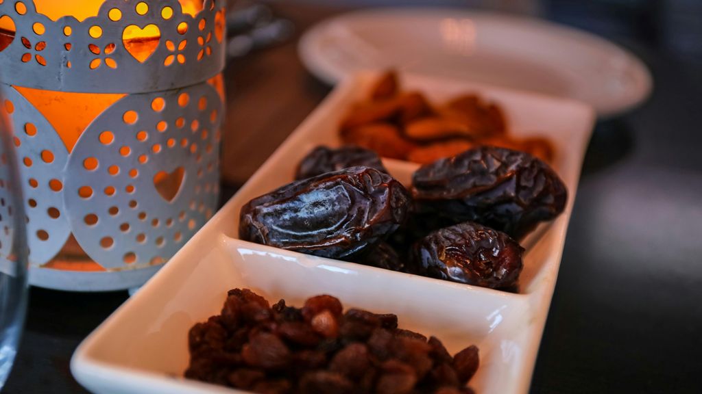 Pilihlah Menu Buka Puasa Sehat dan Nikmat untuk Ramadan yang Berkah. (baznas.go.ig)
