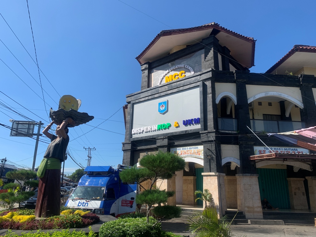 SEPI: Gedung pusat kerajinan Mataram yang kian sepi akan dioptimalkan Dinas Perindustrian, Koperasi dan UKM Kota Mataram.&nbsp;