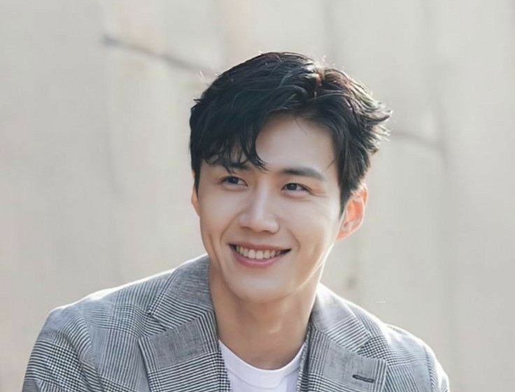 KIM SEON HO