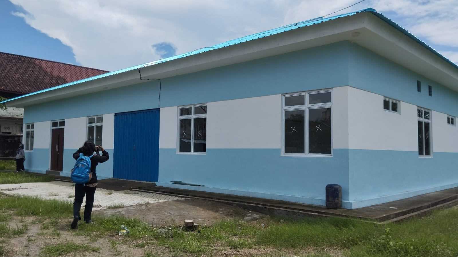 MAKAN BERGIZI: Salah satu dapur untuk program Makan Bergizi Gratis di Yonif Zipur, Gebang Mataram.&nbsp;