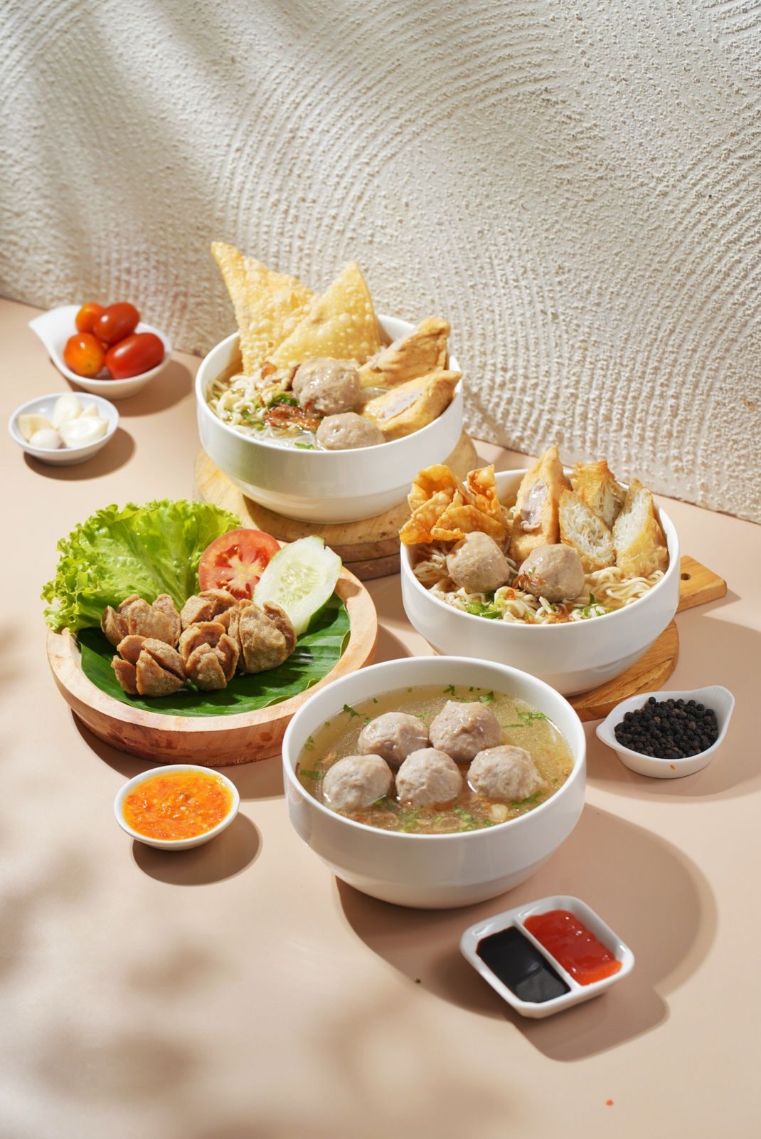 BEST SELLER: Beberapa menu bakso di outlet Bakso Lapangan Tembak Senayan Lombok Epicentrum Mall.