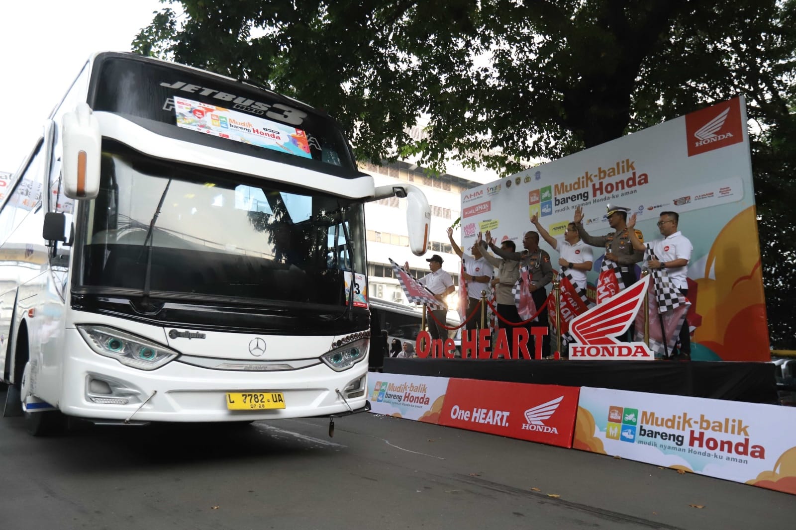 ilustrasi : Suasana Mudik dan balik bareng Honda