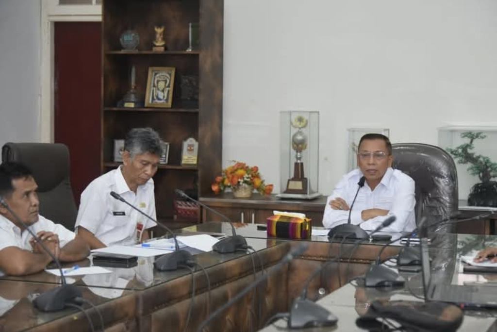 RAKOR: Wali Kota Bima HA Rahman H Abidin mengikuti rakor bersama BBWS Nusa Tenggara I, Rabu (12/3).