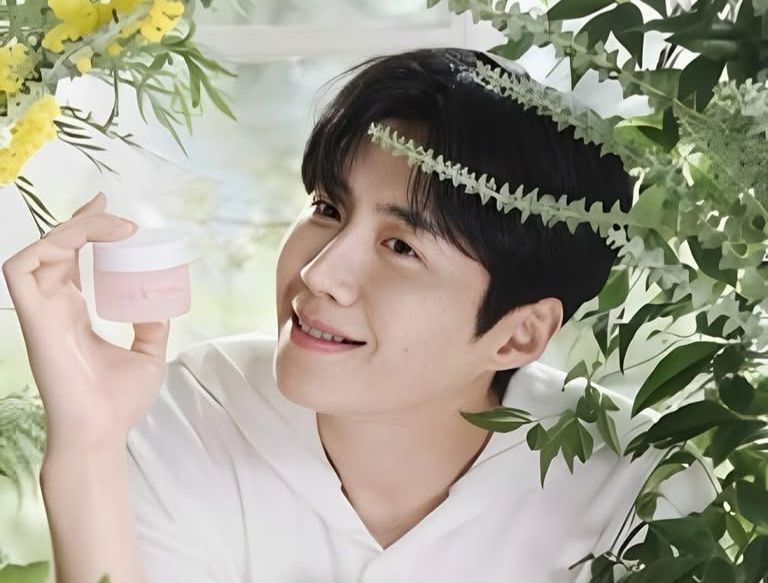 KIM SEON HO