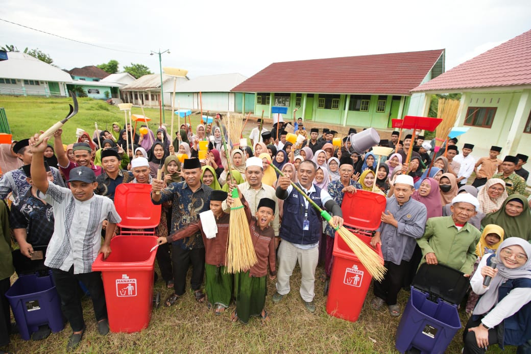 AKSI SOSIAL TJSL: Pelni dan BUMN gelar Sobat Aksi Ramadhan BUMN 2025 yang digelar di MA Darul Abidin, Gerisak Semanggelang, Kecamatan Sakra Barat, Lombok Timur, NTB pada akhir pekan lalu.