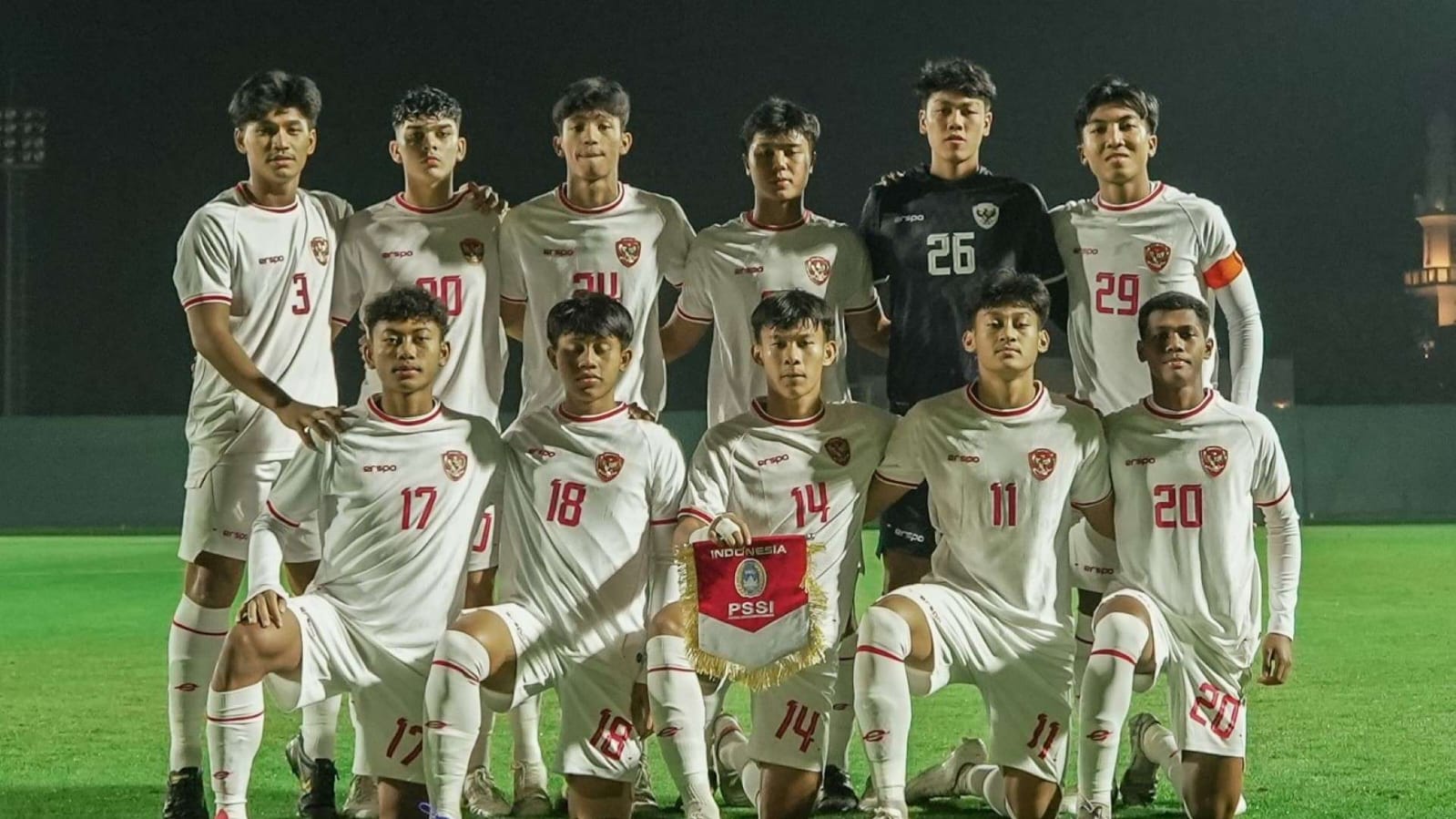 MENANG: Timnas U-17 Indonesia secara mengejutkan mampu mengalahkan Timnas Korea Selatan pada laga perdana Piala Asia U-17 2025 Jumat (4/4)