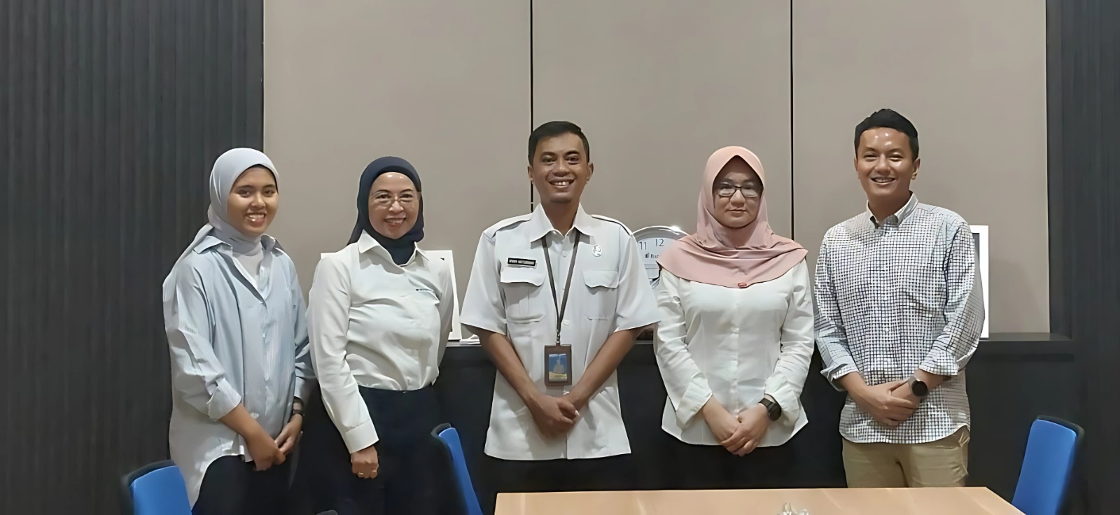 Pihak STM bersama Perwakilan Pemprov NTB usai berbincang terkait kegiatan STM beberapa hari lalu.