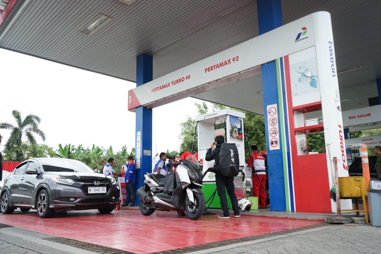 MUDIK LANCAR: Ketersediaan energi di NTB memegang peranan penting dalam mendukung lancarnya lalu lintas yang padat terutaman menjelang perayaan hari raya.