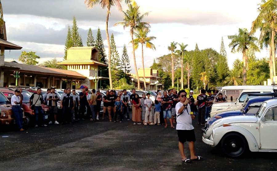 Puluhan komunitas otomotif roda empat saat meramaikan kegiatan Fantastik di eks Bandara Selaparang, beberapa hari lalu.