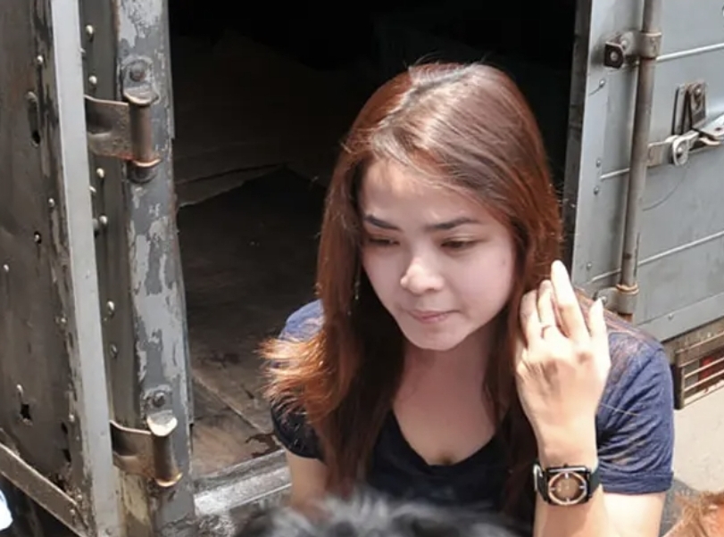Istri Hercules, Nia Dania