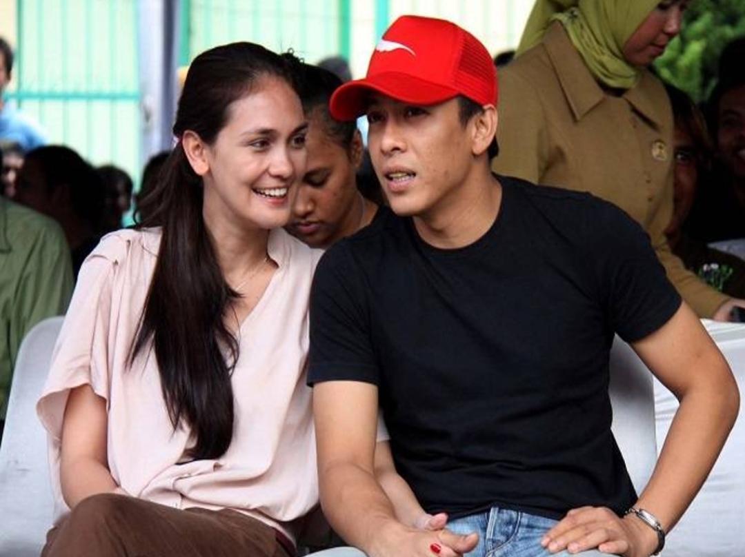 Luna Maya dan Ariel NOAH diketahui berpacaran pada 2004 silam.