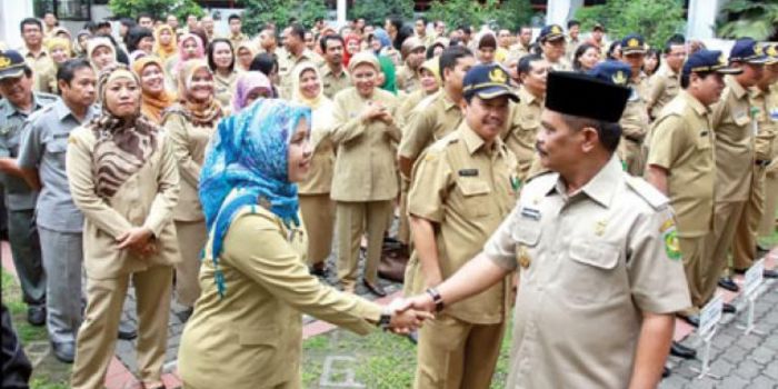 PNS kategori ini tidak terima gaji ke 13 secara full