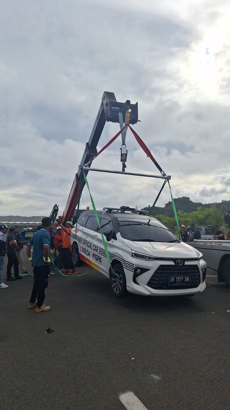 PERKUAT STANDAR KESELAMATAN: Berbagai rangkaian pelatihan marshal menuju ajang GT World Challenge Asia 2025 di Sirkuit Internasional Mandalika, Lombok Tengah, Kamis (8/5).