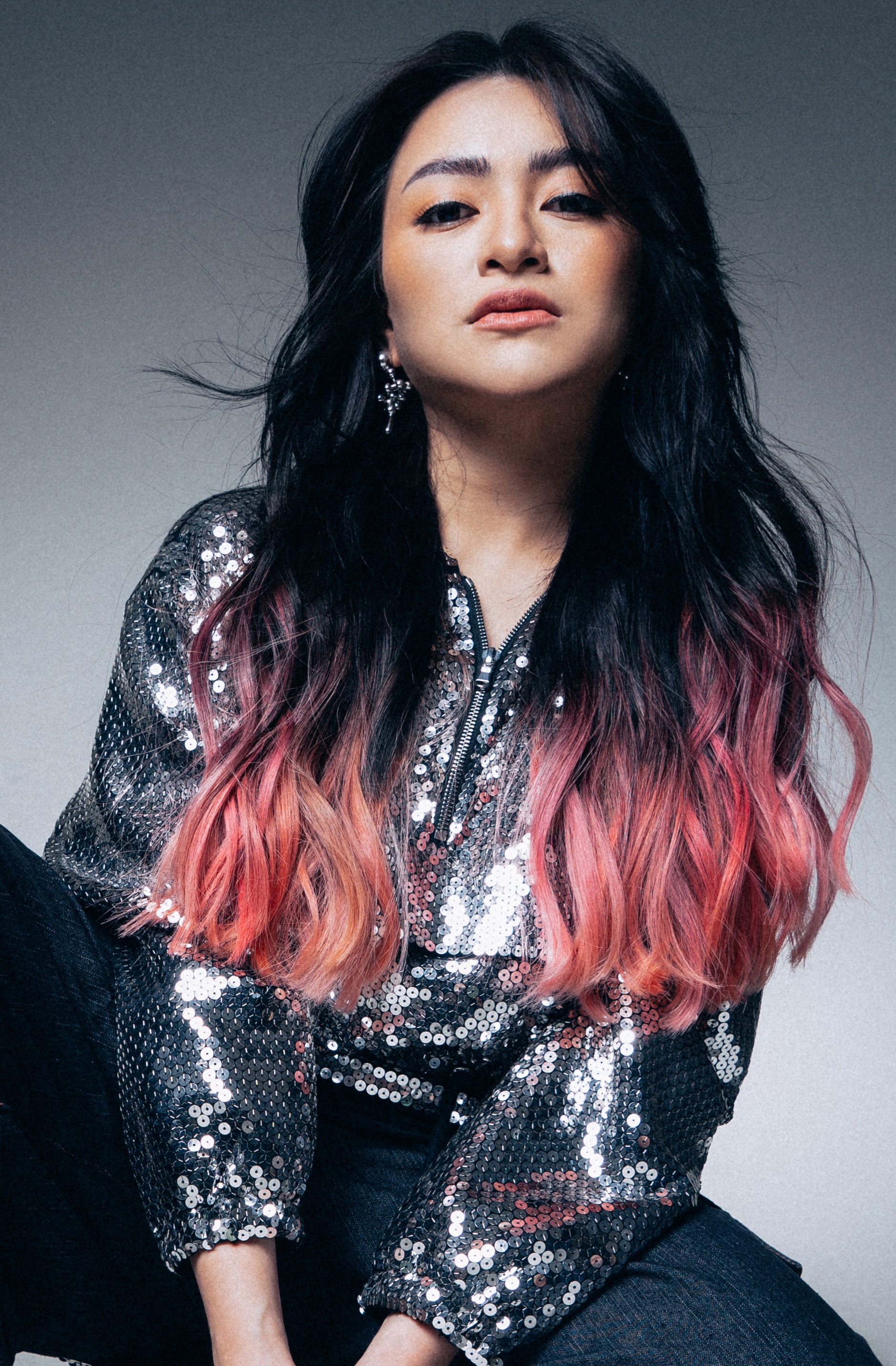 Female DJ Nathalie Holscher