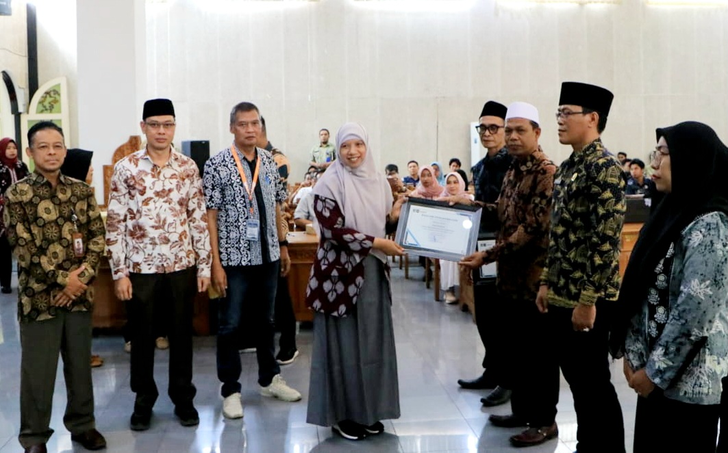 PEMUKTAHIRAN: Dinas Kependudukan dan Catatan Sipil (Dukcapil) menggelar rapat koordinasi kependudukan tahun 2025.