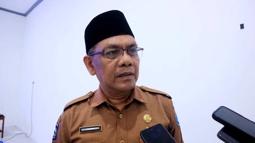 Kepala Bapenda Lombok Barat M Adnan