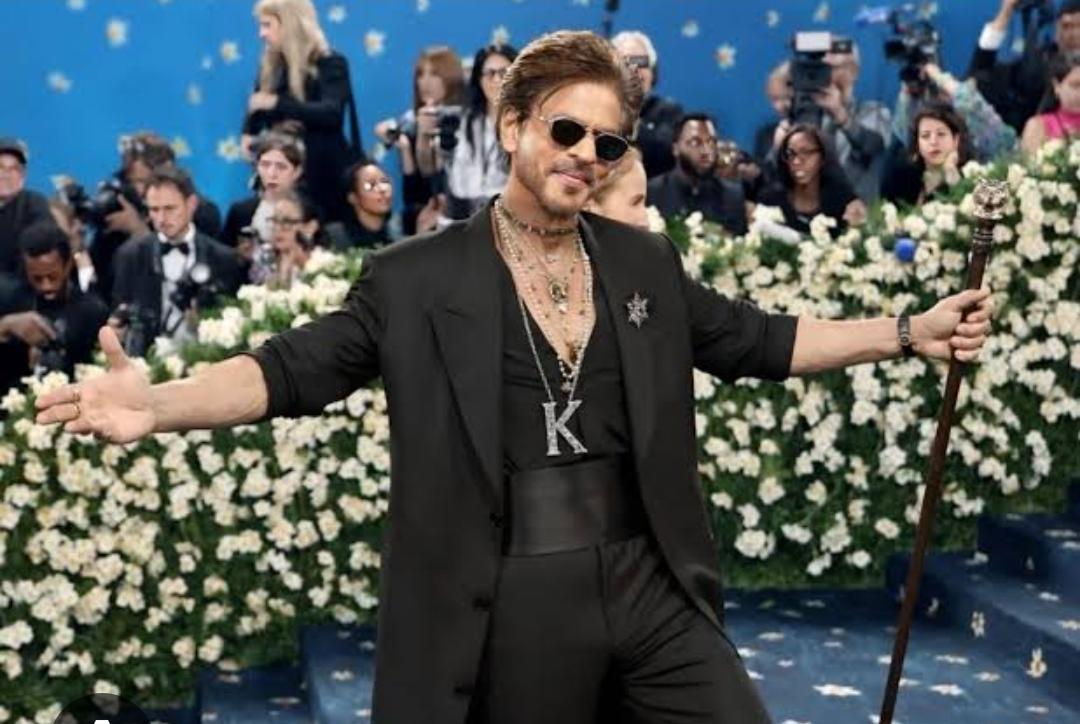 Shah Rukh Khan masuk dalam daftar Top 10 Aktor Terkaya di Dunia 2025.